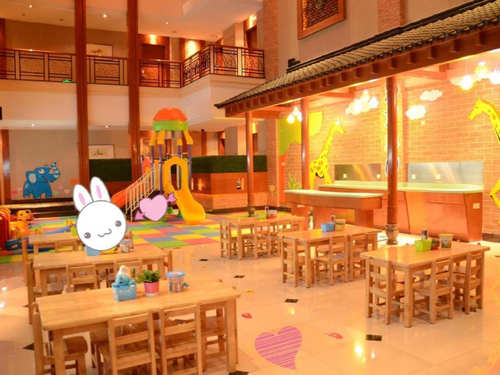 Hangzhou Blossom Hotel Exterior photo