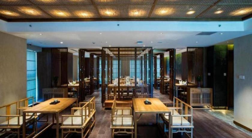 Hangzhou Blossom Hotel Exterior photo