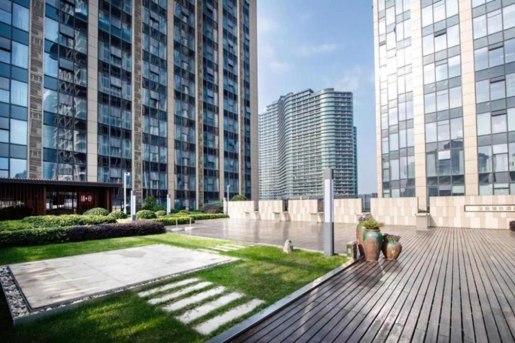 Hangzhou Blossom Hotel Exterior photo